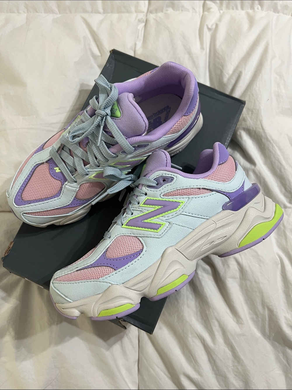 New Balance Buzz Lightyear Lavender & Pink kids Sneakers